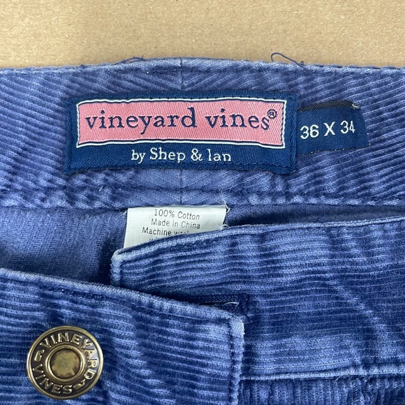 Slightly worn vineyard vines corduroy pants - Picture 1 of 2
